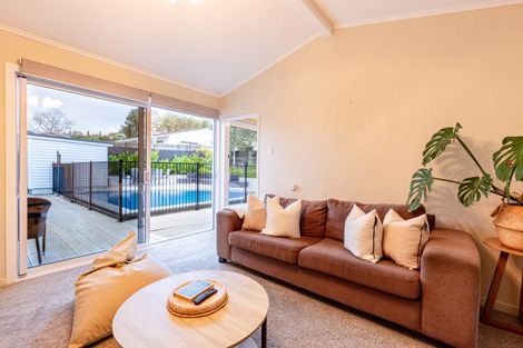 Photo of property in 56 Great North Road, Saint Johns Hill, Whanganui, 4500