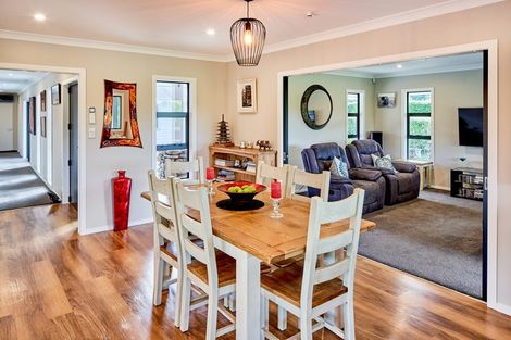 Photo of property in 162 Kuratawhiti Street, Woodside, Greytown, 5794