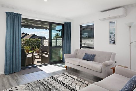 Photo of property in 12 Augusta Rise, Omokoroa, 3114