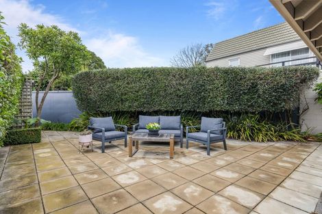 Photo of property in 15a Saint Winifreds Place, Bryndwr, Christchurch, 8052