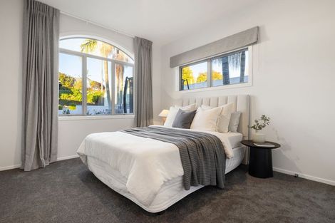 Photo of property in 1 Woodstock Road, Fairfield, Hamilton, 3214
