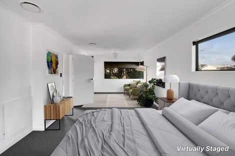 Photo of property in 16 Weymouth Street, New Plymouth, 4310