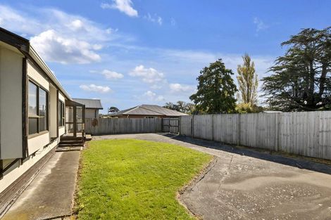 Photo of property in 2/114 Randolph Street, Woolston, Christchurch, 8062