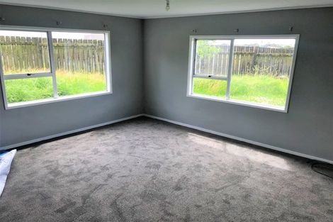 Photo of property in 2/140 Metcalfe Road, Ranui, Auckland, 0612