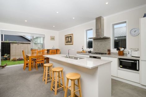 Photo of property in 8 Poaka Road, Hobsonville, Auckland, 0618