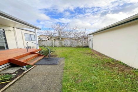 Photo of property in 21 Pukeko Street, Paraparaumu, 5032