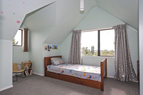 Photo of property in 2 Pukeko Lane, Brookfield, Tauranga, 3110
