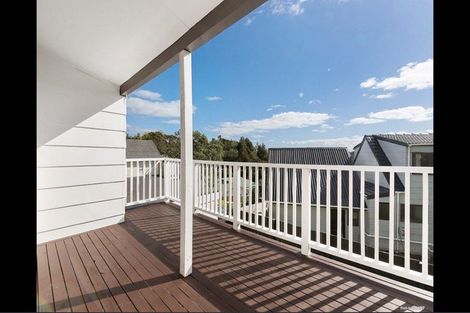 Photo of property in 1/324 Glenfield Road, Glenfield, Auckland, 0629