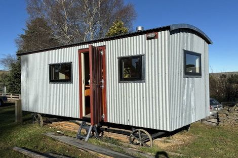 Photo of property in 2 Hill Street, Macraes, Palmerston, 9483