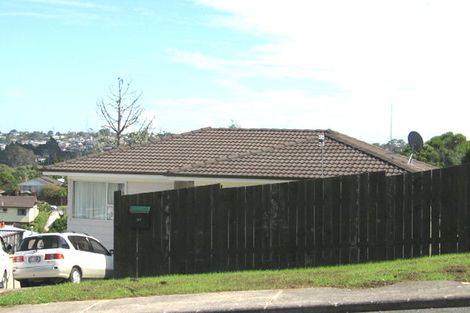 Photo of property in 35 Redwood Drive, Massey, Auckland, 0614