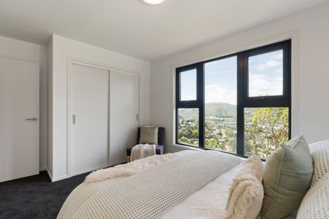 Photo of property in 27b Westhaven Drive, Tawa, Wellington, 5028