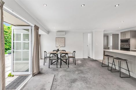 Photo of property in 27 Tui Street, Fendalton, Christchurch, 8041