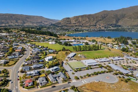 Photo of property in 1 Ironside Drive, Wanaka, 9305