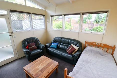 Photo of property in 3 Hepper Street, New Lynn, Auckland, 0600