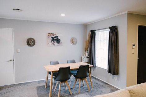 Photo of property in 1 Marbella Drive, Massey, Auckland, 0614