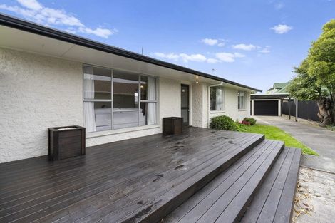 Photo of property in 12 Thompsons Road, Belfast, Christchurch, 8051
