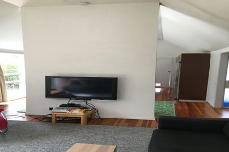 Photo of property in 22 Paramu Avenue, Birkdale, Auckland, 0626