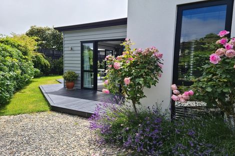 Photo of property in 67 New Brighton Road, Burwood, Christchurch, 8061