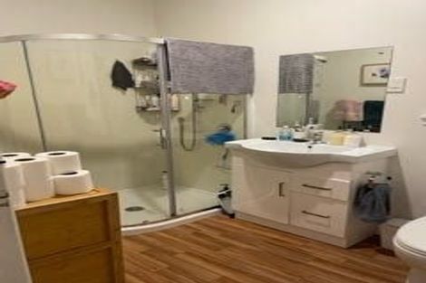 Photo of property in 73 Bell Road, Waiwhetu, Lower Hutt, 5010