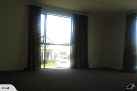 Photo of property in 53 Popokatea Drive, Takanini, 2112