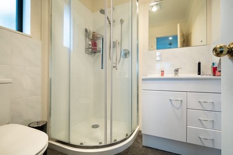Photo of property in 13 San Marino Drive, Henderson, Auckland, 0612