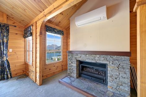 Photo of property in 106 Panorama Terrace, Queenstown, 9300