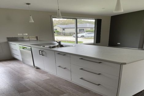 Photo of property in 5c Johnson Street, Waipawa, 4210