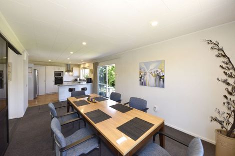 Photo of property in 389 Yaldhurst Road, Russley, Christchurch, 8042