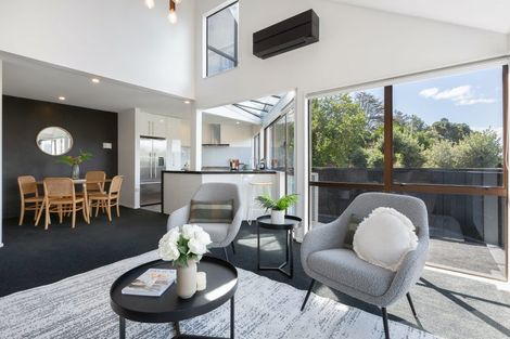 Photo of property in 50 Ferry Street, Seatoun, Wellington, 6022