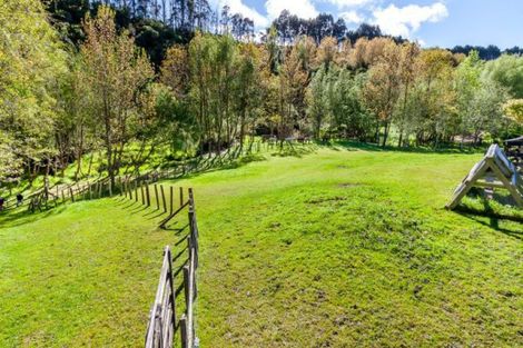 Photo of property in 421 Pahiatua Aokautere Road, Aokautere, Palmerston North, 4471