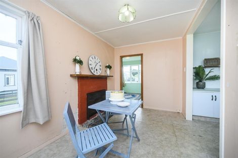 Photo of property in 12 Rira Street, Marton, 4710