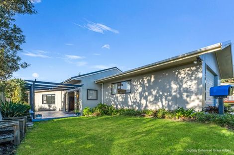 Photo of property in 5 Ocean View Terrace, Baylys Beach, Dargaville, 0377