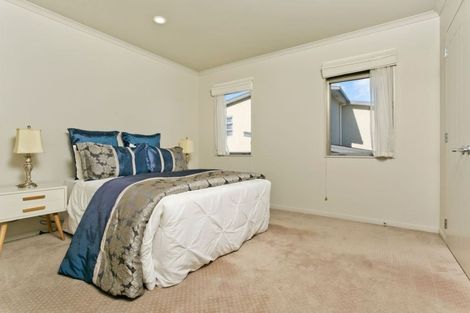 Photo of property in 26 Laurel Oak Drive, Schnapper Rock, Auckland, 0632