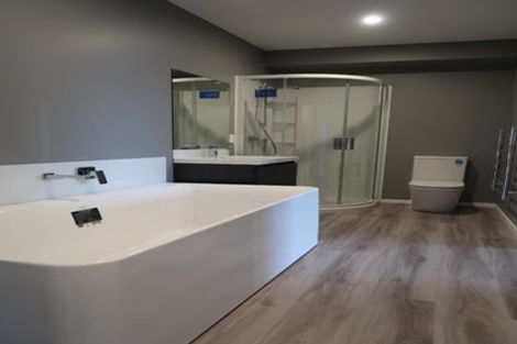 Photo of property in 20 Kopua Place, Whitby, Porirua, 5024