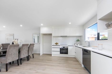 Photo of property in 3/41 Marriott Road, Pakuranga, Auckland, 2010