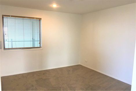 Photo of property in Bella Vista, 3g/84 Gunner Drive, Te Atatu Peninsula, Auckland, 0610