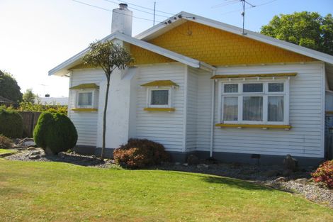Photo of property in 35 New Brighton Road, Shirley, Christchurch, 8061