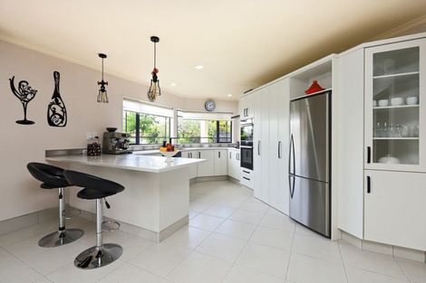 Photo of property in 150 Avenue Road, Greenmeadows, Napier, 4112