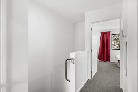 Photo of property in 2/304 Waterloo Road, Hornby, Christchurch, 8042