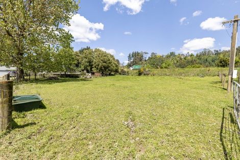 Photo of property in 131 Pahiatua Aokautere Road, Aokautere, 4471