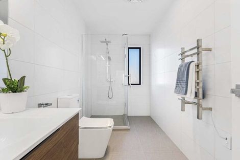 Photo of property in 62 Donegal Park Drive, Flat Bush, Auckland, 2019
