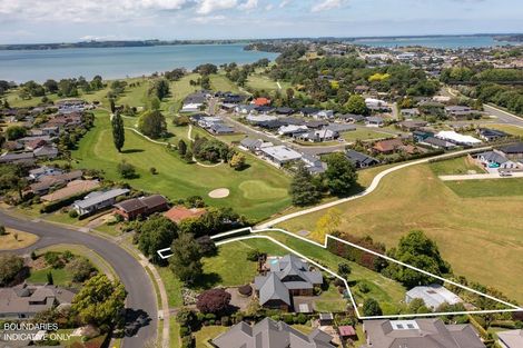 Photo of property in 38 Links View Drive, Omokoroa, 3114