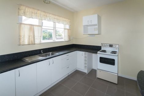 Photo of property in 17 Kerrs Road, Linwood, Christchurch, 8062