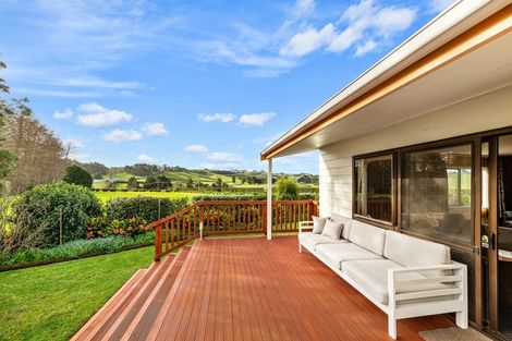 Photo of property in 29 Lawrence Road, Tuakau, 2694