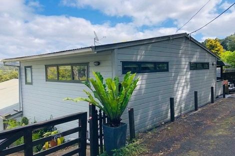 Photo of property in 51 Tainui Road, Titirangi, Auckland, 0604