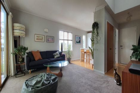 Photo of property in 185f1 Cecil Road, Wilton, Wellington, 6012
