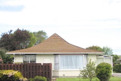 Photo of property in 46 Prestons Road, Redwood, Christchurch, 8051