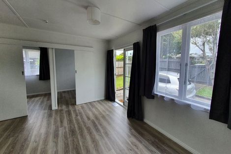 Photo of property in 624 Pakuranga Road, Howick, Auckland, 2010