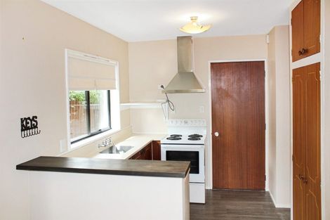 Photo of property in 2/26 Wiremu Street, Redwood, Christchurch, 8051