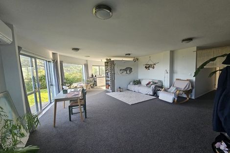 Photo of property in 32 View Road, Houghton Bay, Wellington, 6023